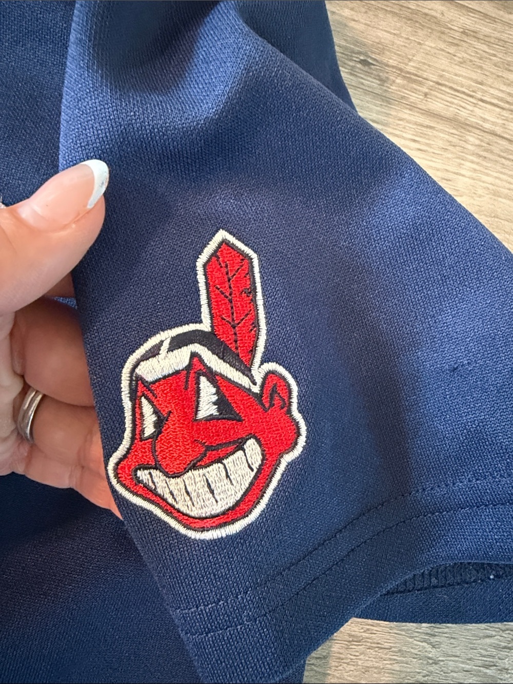 Kids Cleveland Indians baseball jersey - Picture 5 of 6